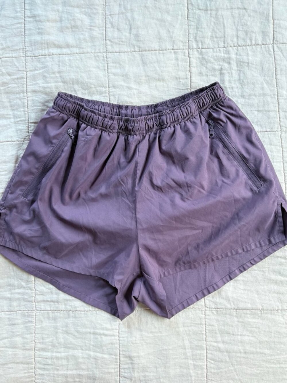 Girlfriend Collective Gazelle Short in Dahlia